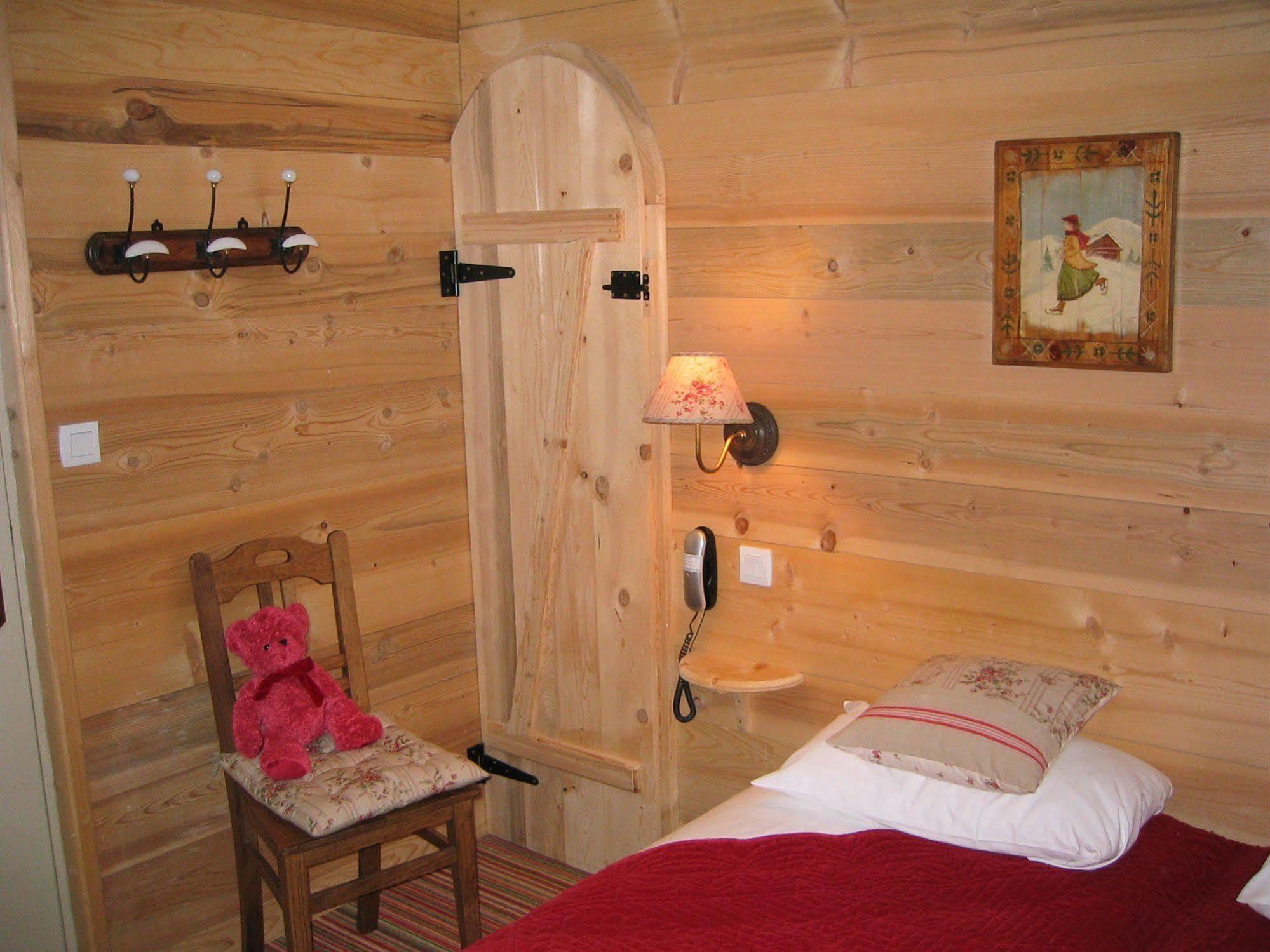 Les Aravis - Combloux Hotel Ngoại thất bức ảnh
