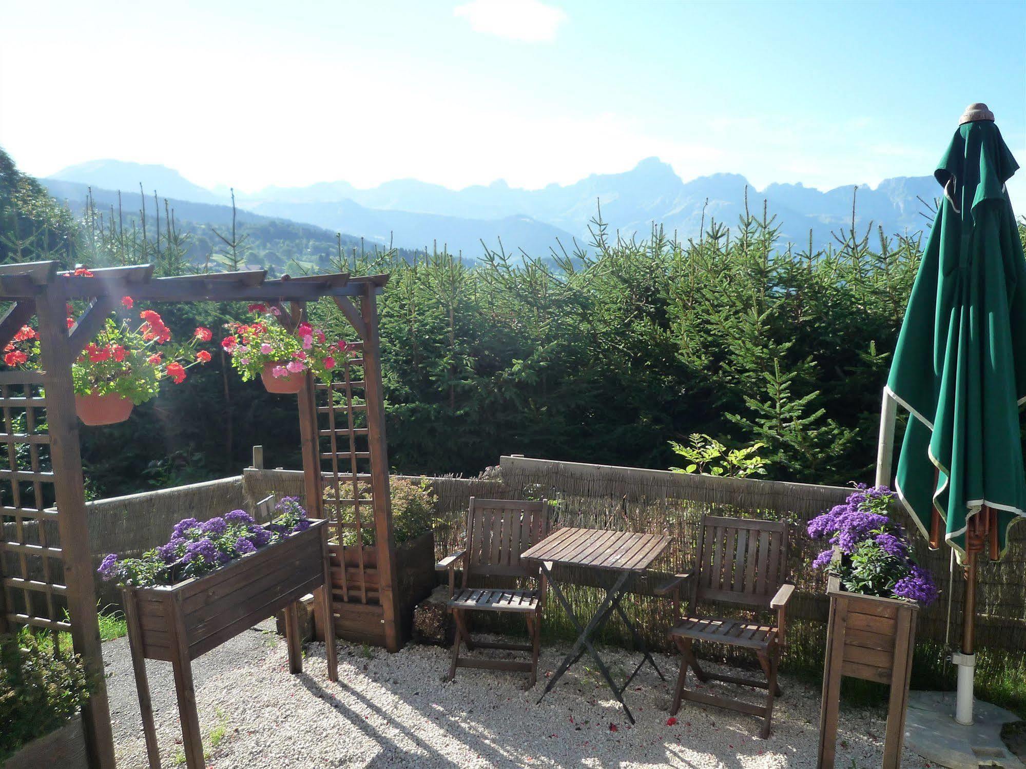 Les Aravis - Combloux Hotel Ngoại thất bức ảnh